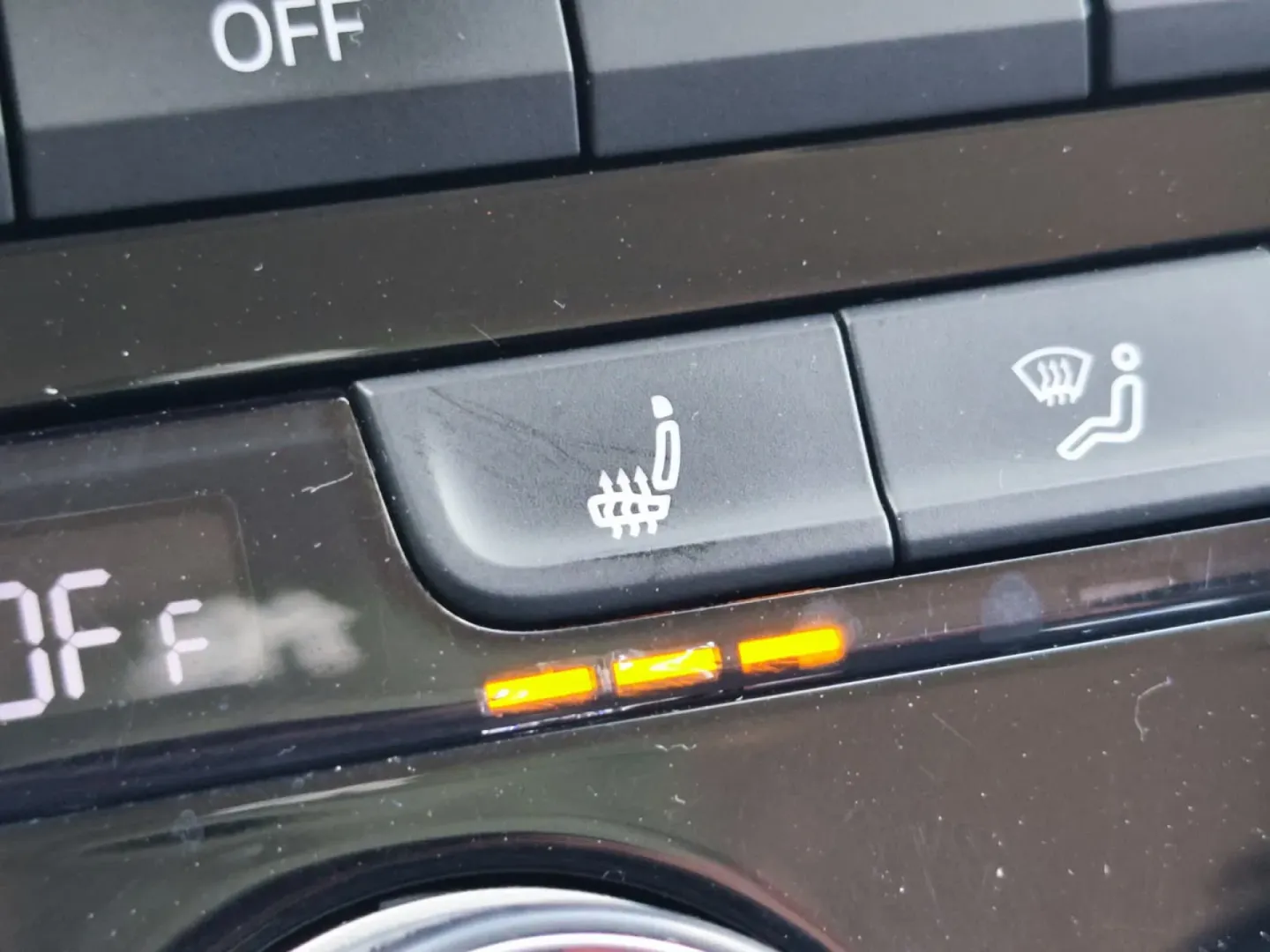 Cumpara/ Vinde online Volkswagen T-Roc 2021 SH, la cel mai bun pret pentru tine!