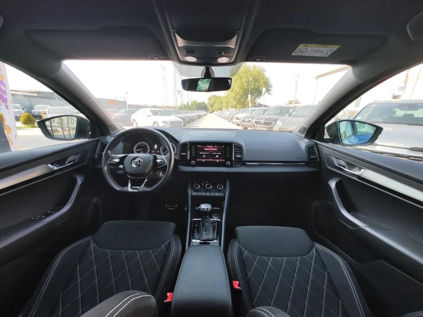 Cumpara/ Vinde online Skoda Karoq 2020 SH, la cel mai bun pret pentru tine!