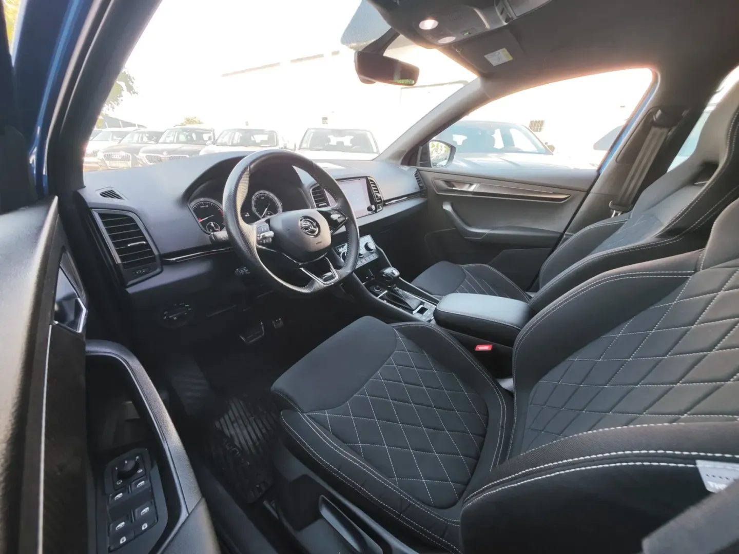 Cumpara/ Vinde online Skoda Karoq 2020 SH, la cel mai bun pret pentru tine!