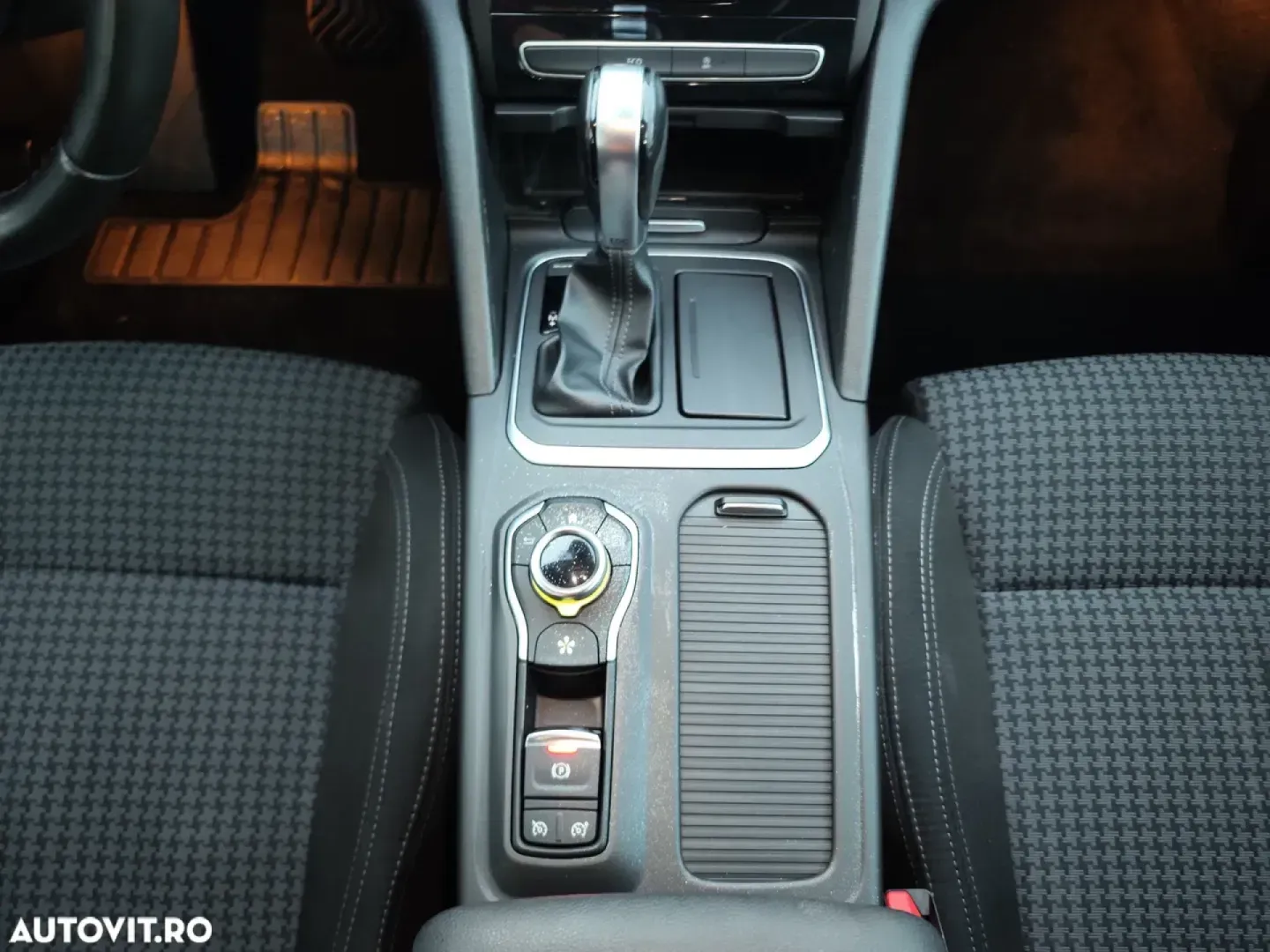 Cumpara/ Vinde online Renault  Talisman 2020 SH, la cel mai bun pret pentru tine!