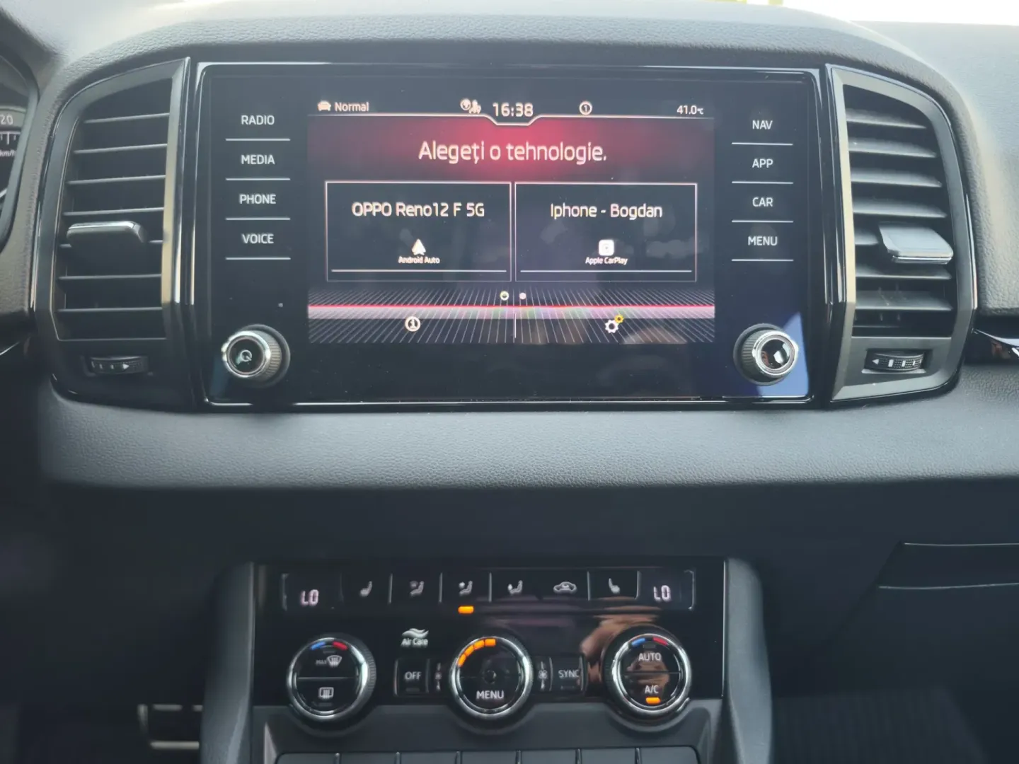 Cumpara/ Vinde online Skoda Karoq 2020 SH, la cel mai bun pret pentru tine!