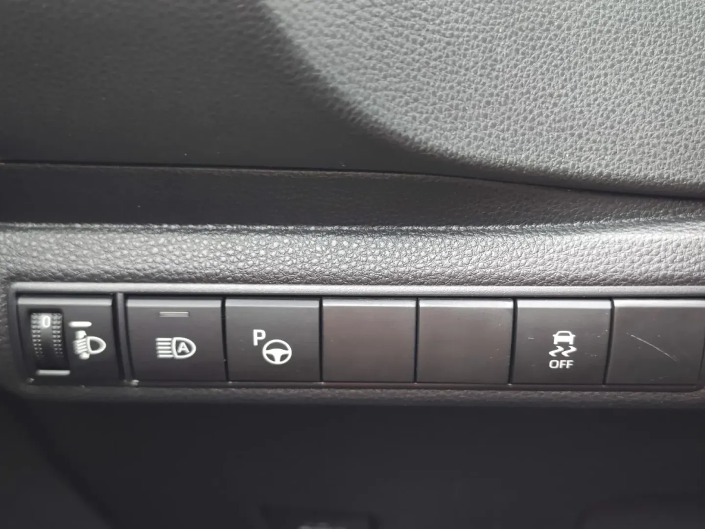 Cumpara/ Vinde online Toyota Corolla 2021 SH, la cel mai bun pret pentru tine!