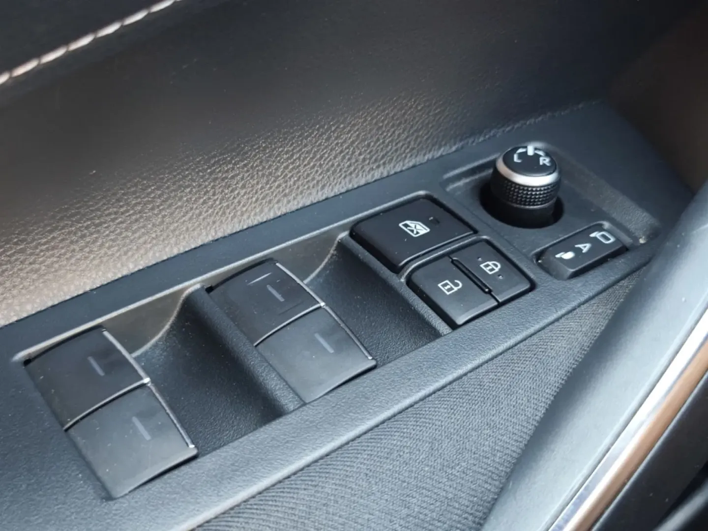Cumpara/ Vinde online Toyota Corolla 2021 SH, la cel mai bun pret pentru tine!