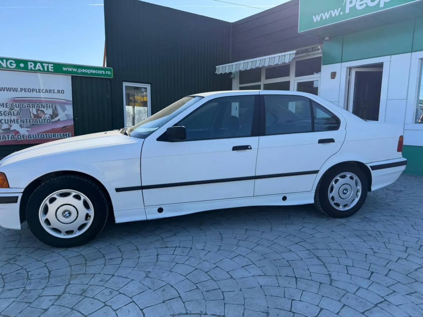 Cumpara/ Vinde online BMW 3 Series 1992 SH, la cel mai bun pret pentru tine!