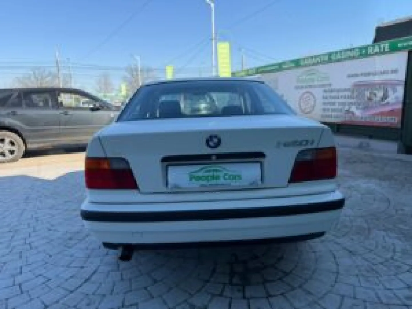 Cumpara/ Vinde online BMW 3 Series 1992 SH, la cel mai bun pret pentru tine!