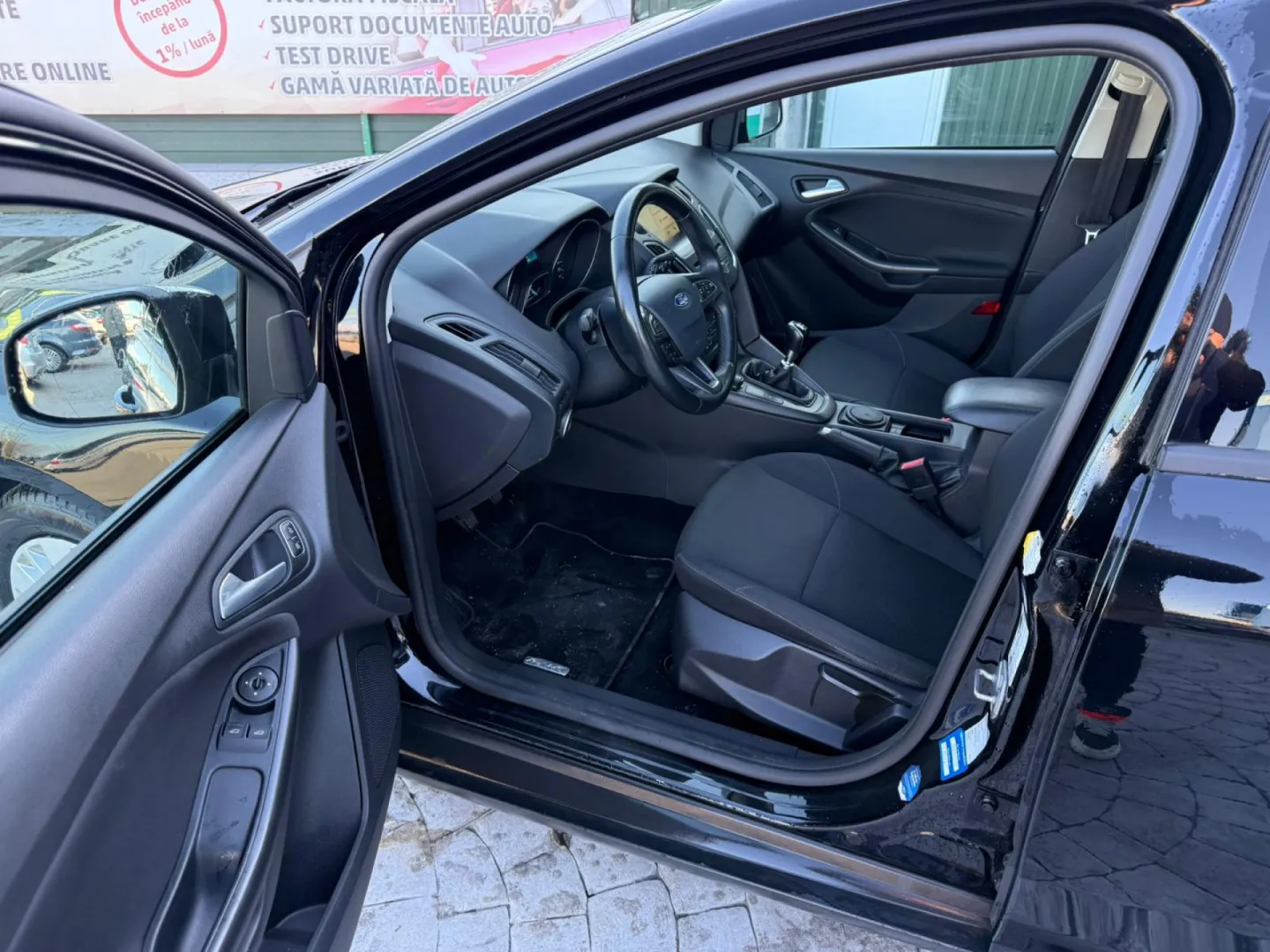 Cumpara/ Vinde online Ford Focus 2018 SH, la cel mai bun pret pentru tine!