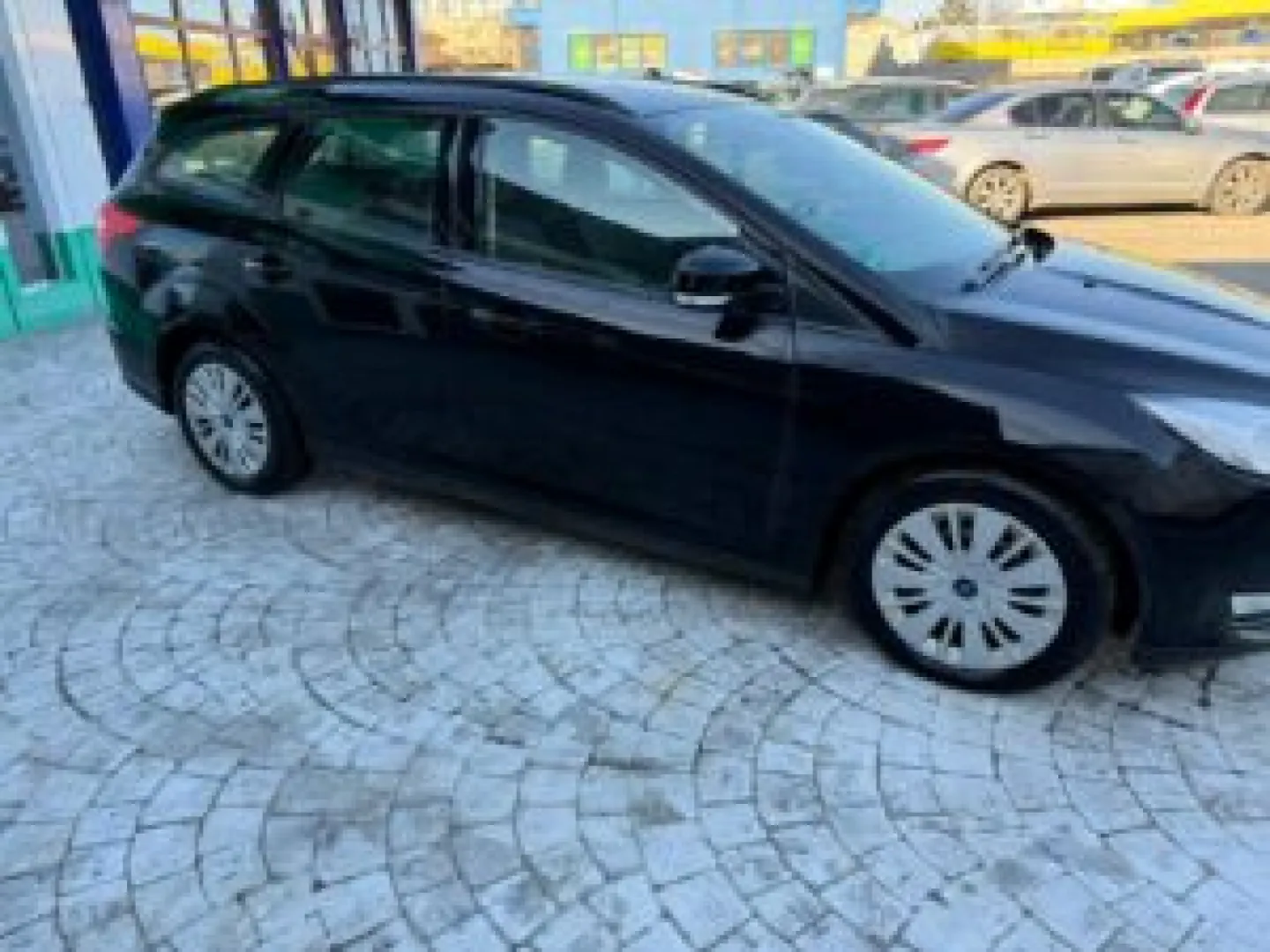 Cumpara/ Vinde online Ford Focus 2018 SH, la cel mai bun pret pentru tine!