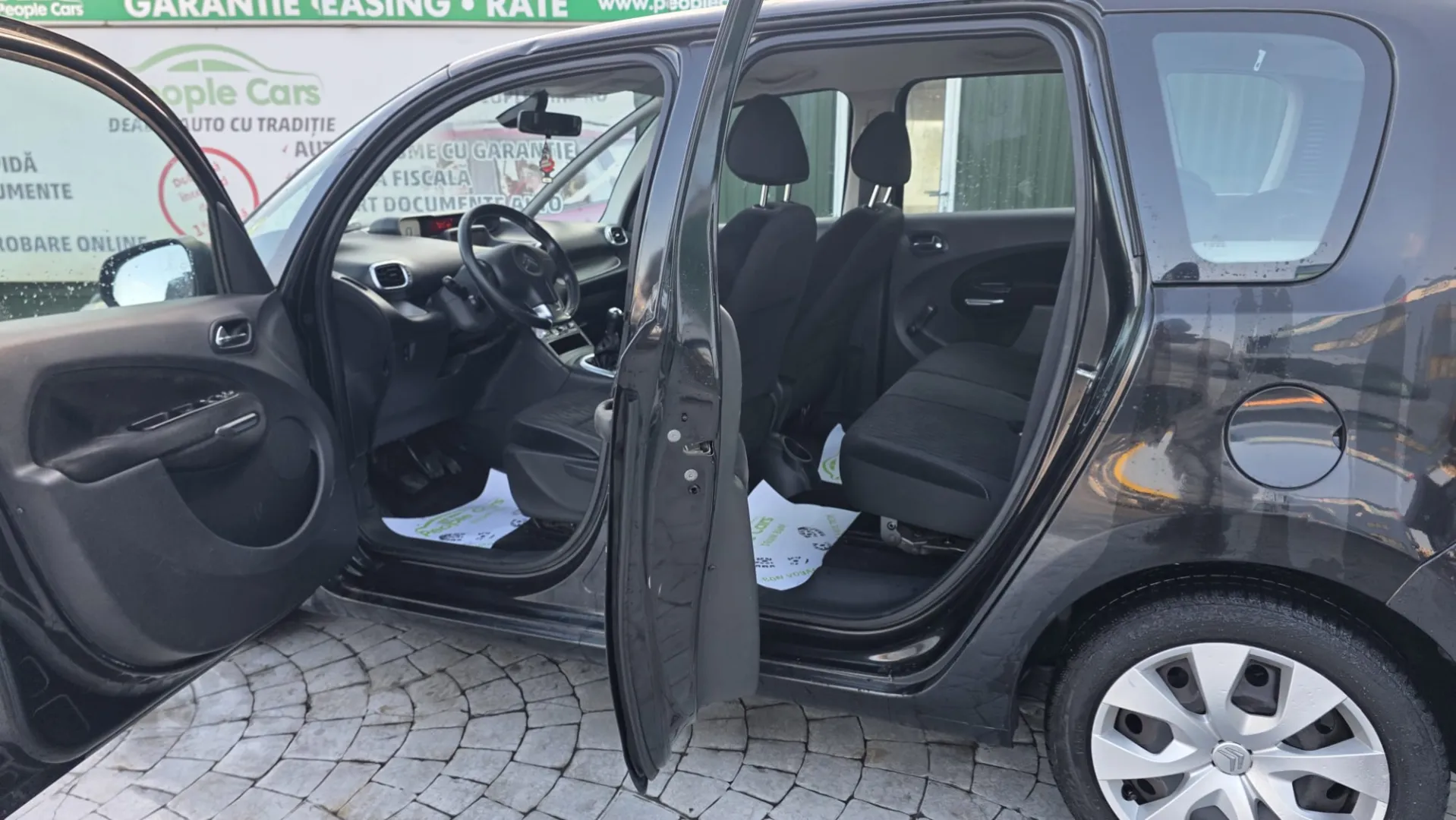 Cumpara/ Vinde online Citroen C3 Picasso 2011 SH, la cel mai bun pret pentru tine!