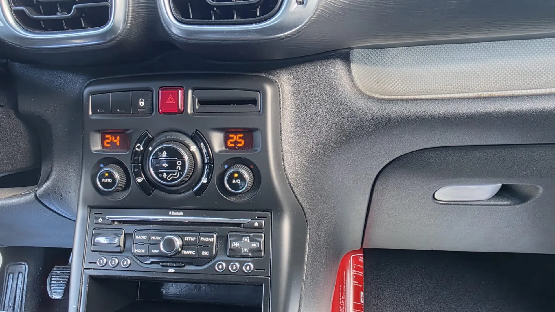Cumpara/ Vinde online Citroen C3 Picasso 2011 SH, la cel mai bun pret pentru tine!