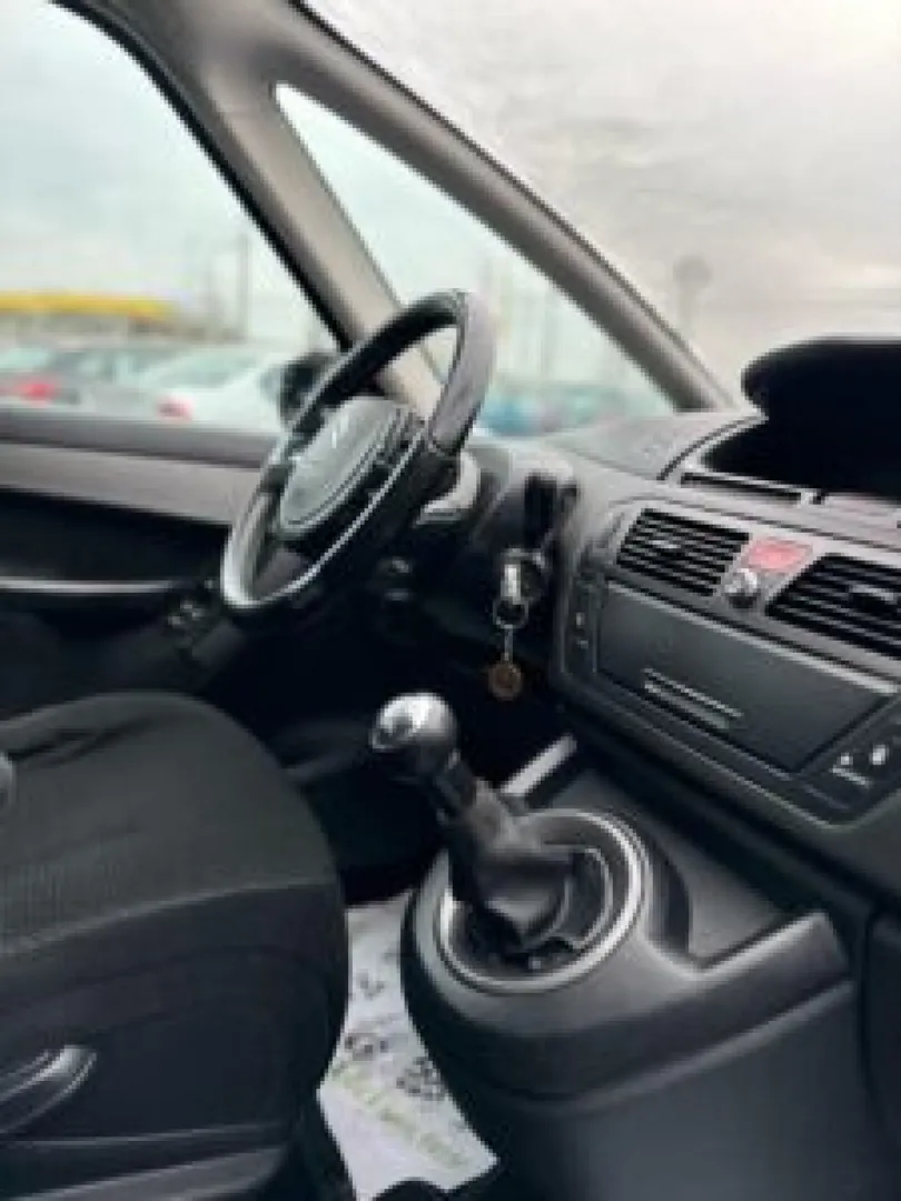 Cumpara/ Vinde online Citroen C4 Picasso 2009 SH, la cel mai bun pret pentru tine!