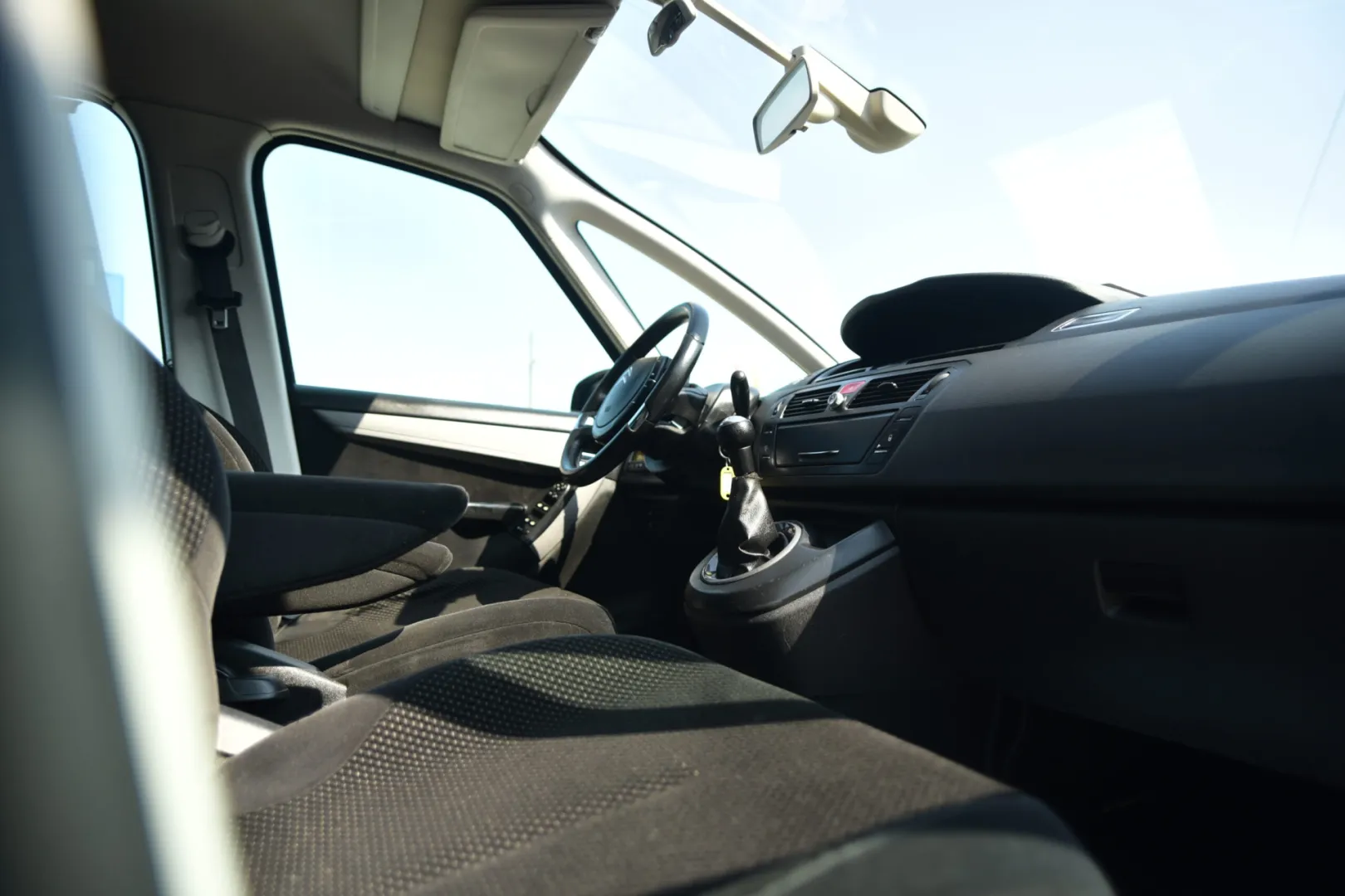 Cumpara/ Vinde online Citroen C4 Picasso 2009 SH, la cel mai bun pret pentru tine!