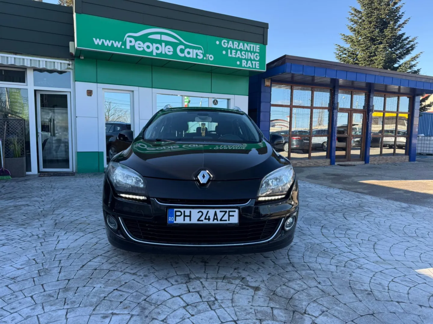 Cumpara/ Vinde online Renault  Megane 2012 SH, la cel mai bun pret pentru tine!
