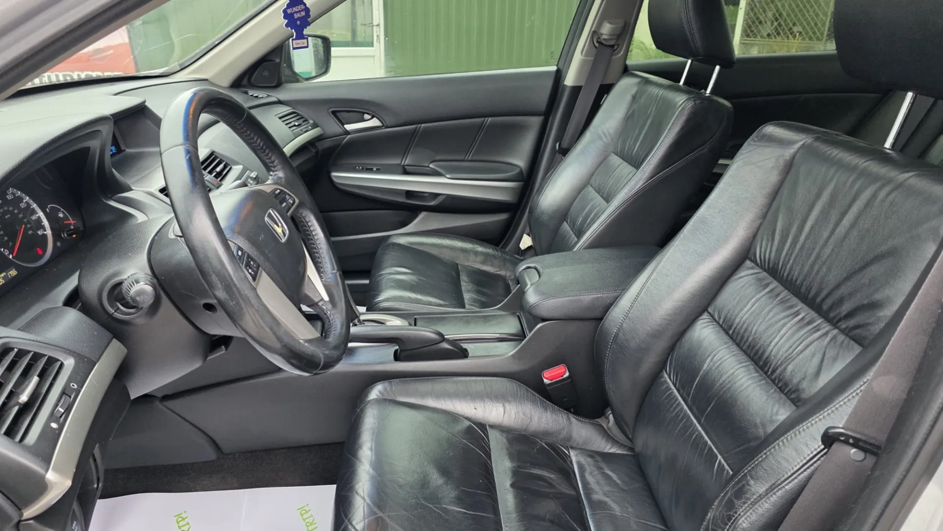 Cumpara/ Vinde online Honda Accord 2008 SH, la cel mai bun pret pentru tine!
