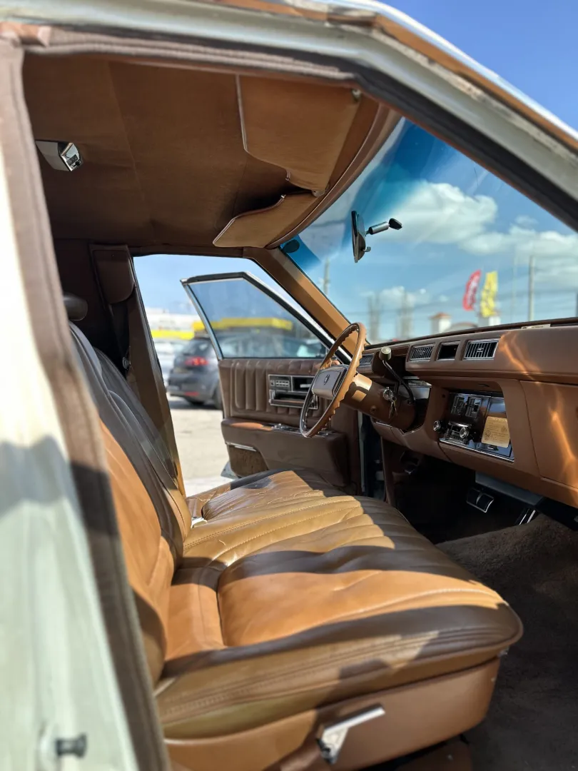 Cumpara/ Vinde online Cadillac other 1978 SH, la cel mai bun pret pentru tine!