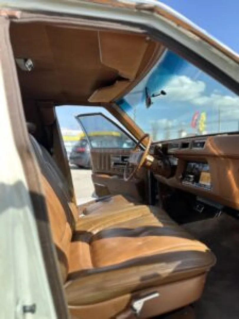 Cumpara/ Vinde online Cadillac other 1978 SH, la cel mai bun pret pentru tine!