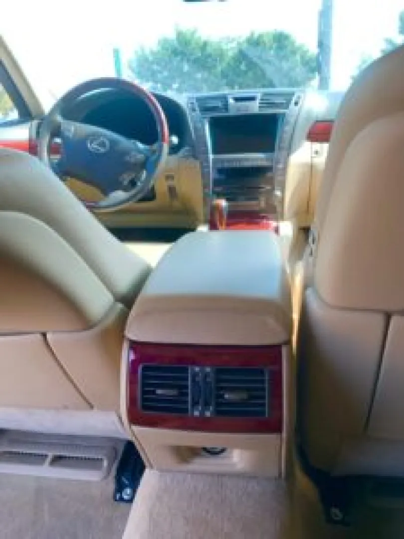 Cumpara/ Vinde online Lexus LS 600 2008 SH, la cel mai bun pret pentru tine!