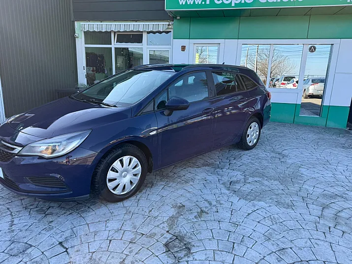 Cumpără / Vinde Opel Astra 2017 SH, la cel mai bun pret pentru tine!