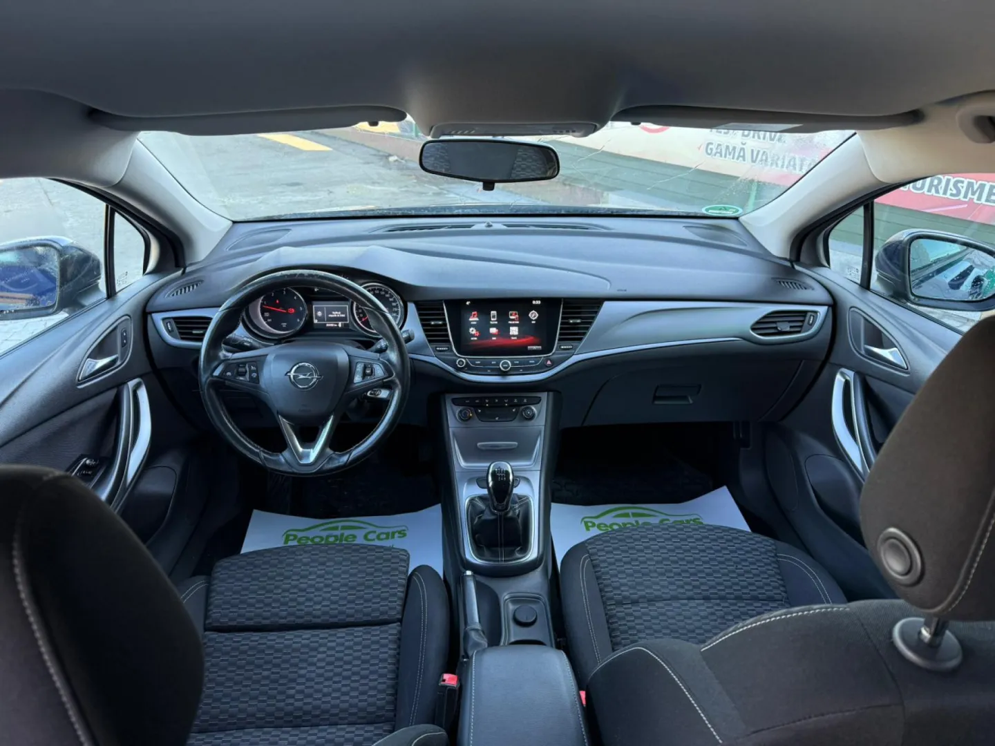 Cumpara/ Vinde online Opel Astra 2017 SH, la cel mai bun pret pentru tine!