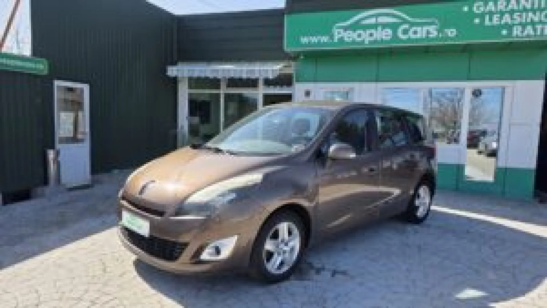 Cumpara/ Vinde online Renault  Grand Scenic 2011 SH, la cel mai bun pret pentru tine!