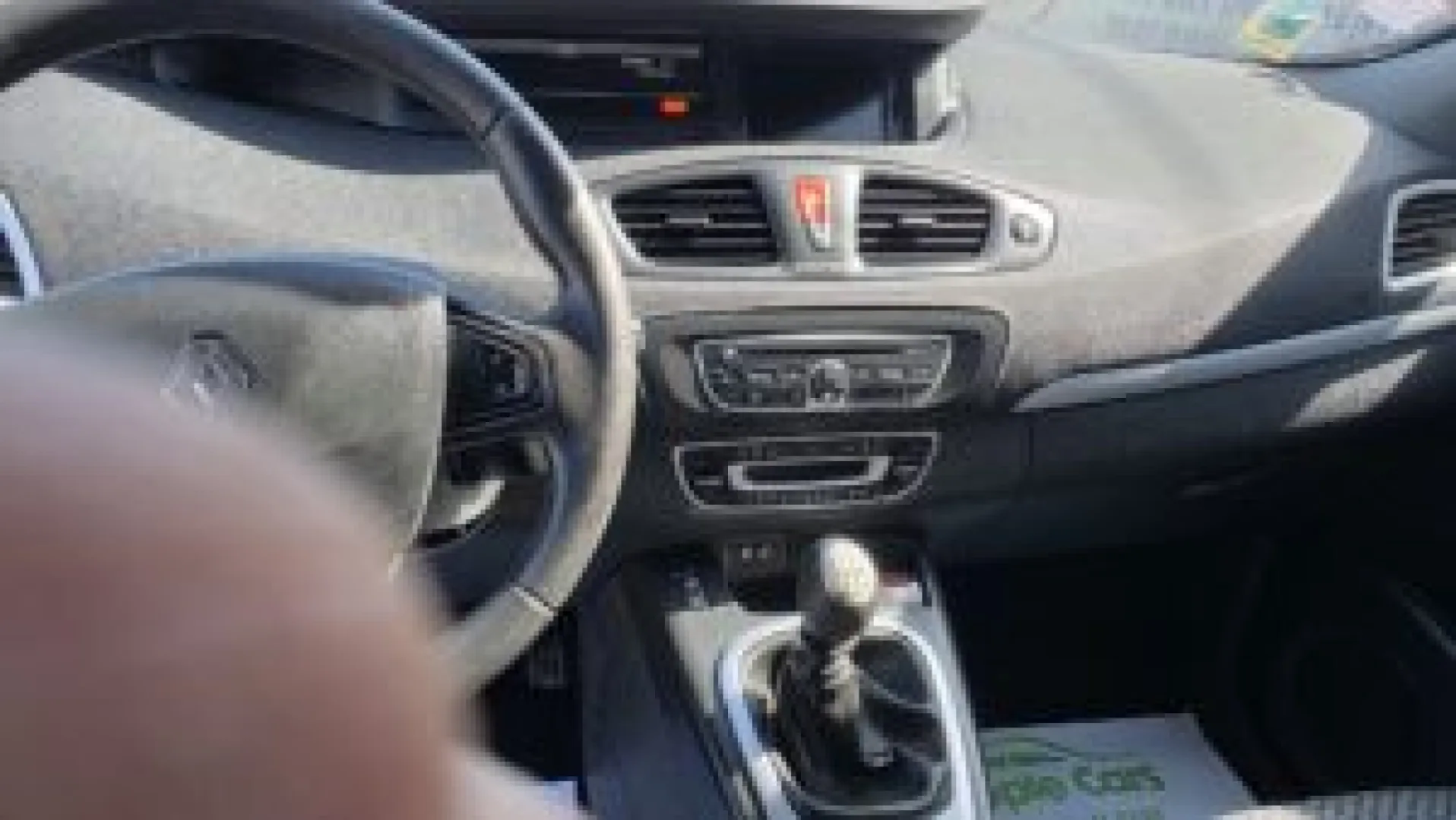 Cumpara/ Vinde online Renault  Grand Scenic 2011 SH, la cel mai bun pret pentru tine!