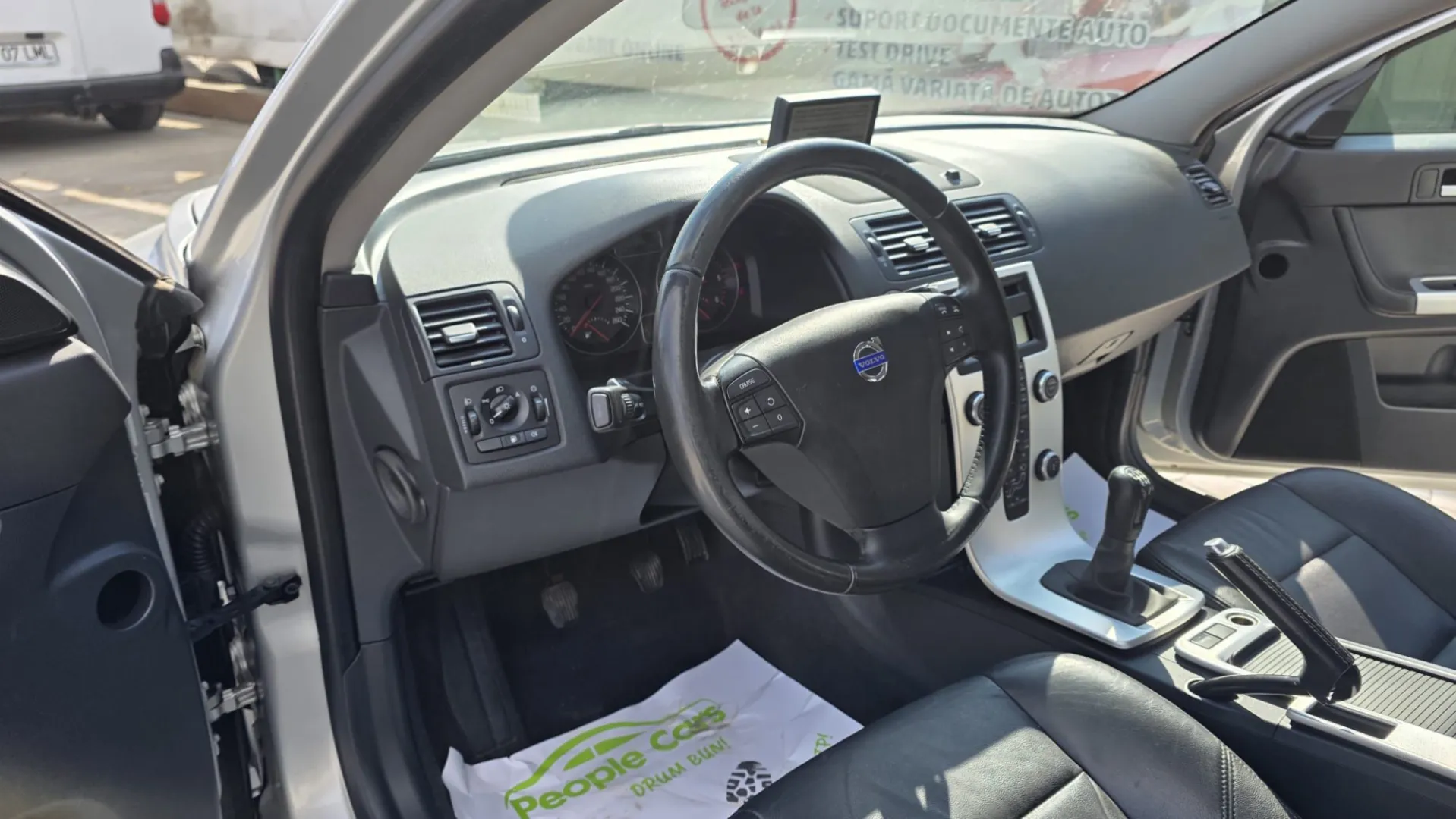 Cumpara/ Vinde online Volvo V50 2012 SH, la cel mai bun pret pentru tine!