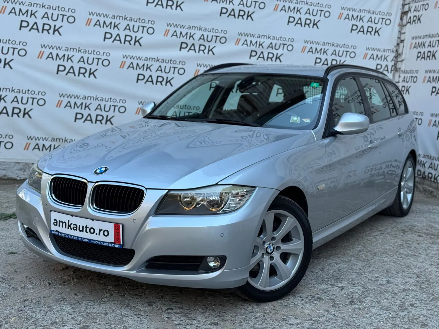 Cumpara/ Vinde online BMW 3 Series 2010 SH, la cel mai bun pret pentru tine!