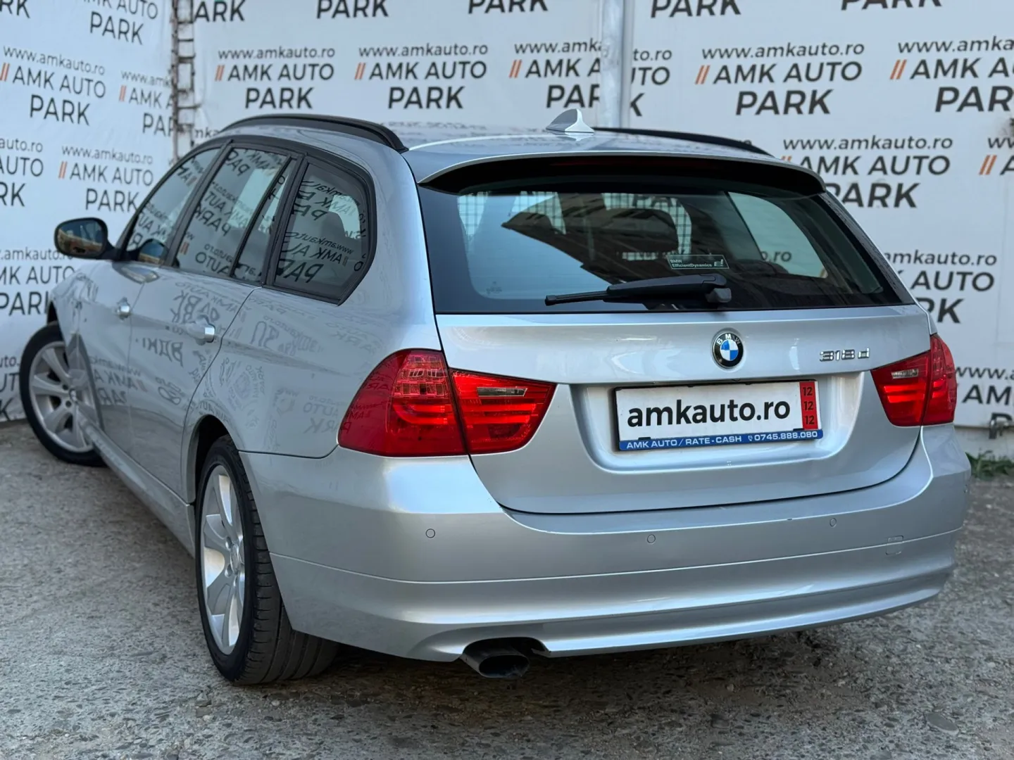Cumpara/ Vinde online BMW 3 Series 2010 SH, la cel mai bun pret pentru tine!