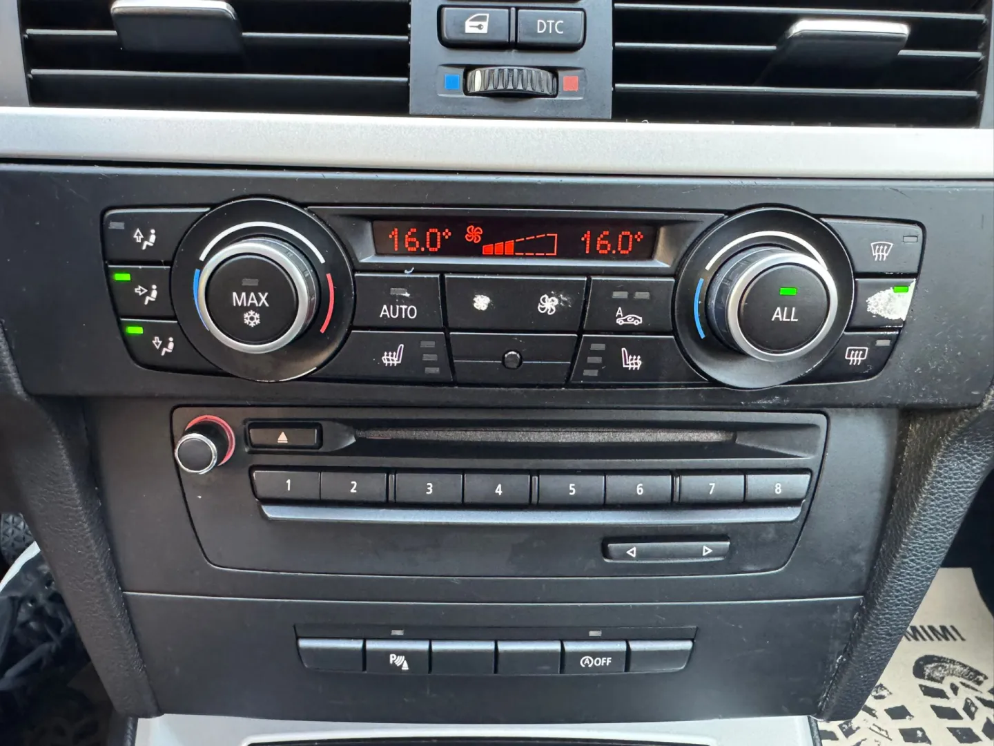 Cumpara/ Vinde online BMW 3 Series 2010 SH, la cel mai bun pret pentru tine!