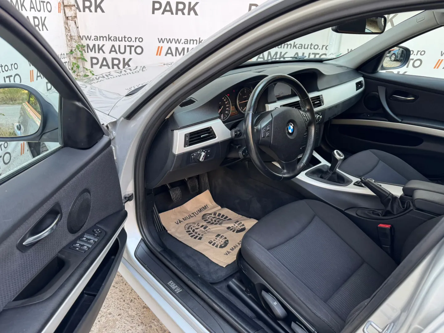 Cumpara/ Vinde online BMW 3 Series 2010 SH, la cel mai bun pret pentru tine!