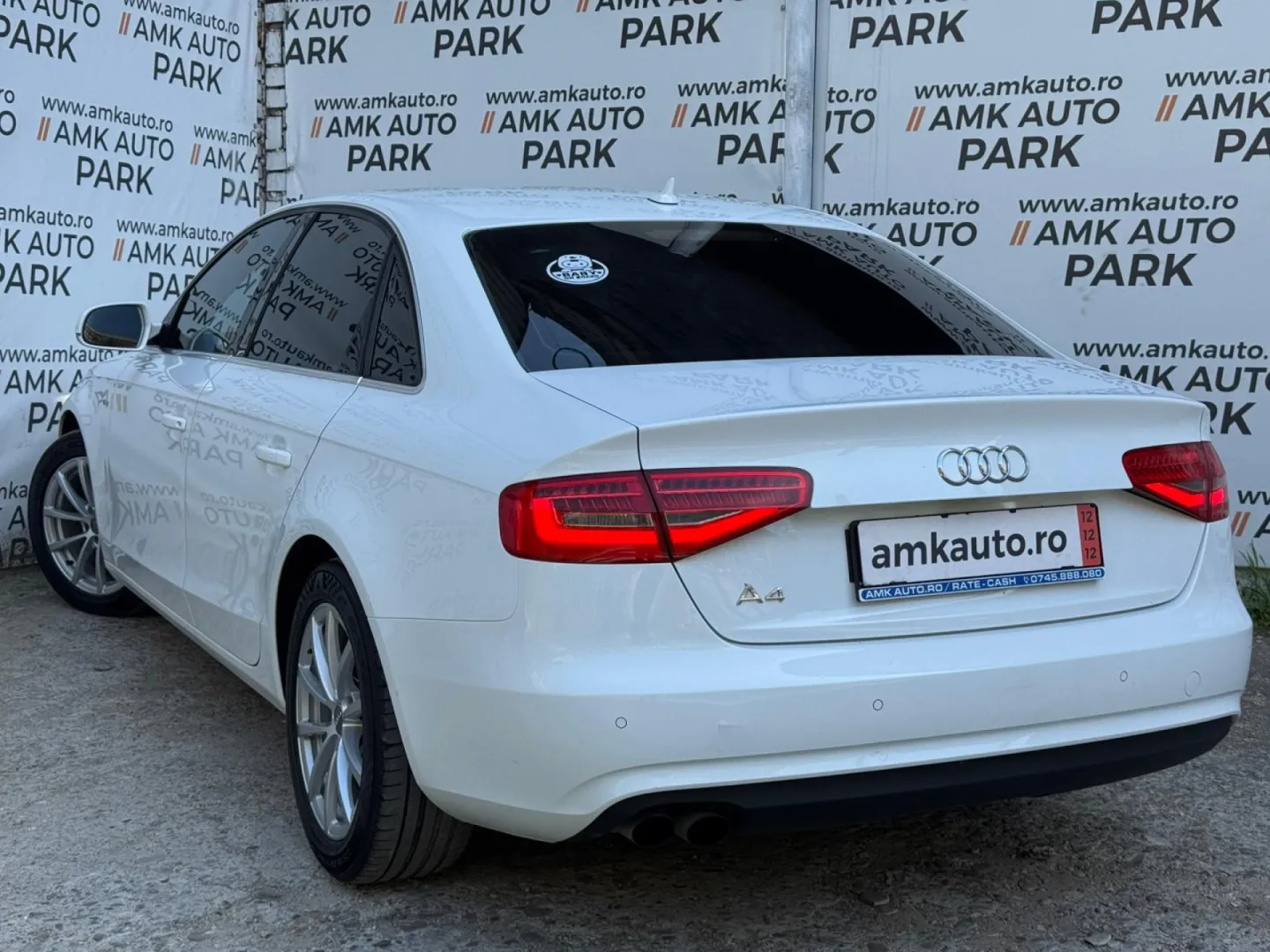 Cumpara/ Vinde online Audi A4 2012 SH, la cel mai bun pret pentru tine!
