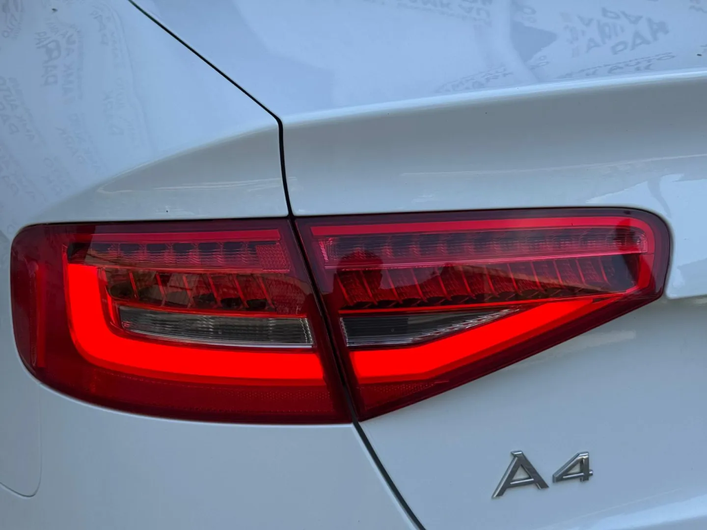 Cumpara/ Vinde online Audi A4 2012 SH, la cel mai bun pret pentru tine!