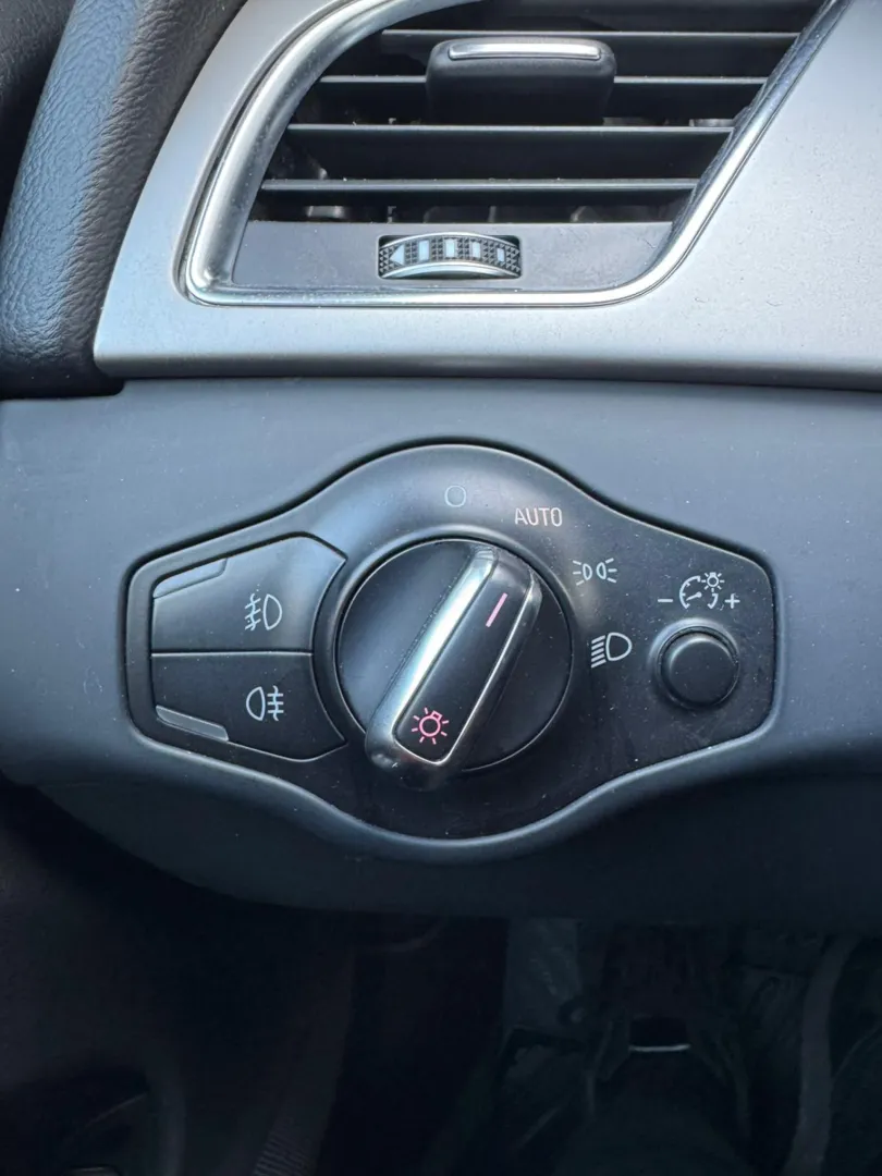 Cumpara/ Vinde online Audi A4 2012 SH, la cel mai bun pret pentru tine!