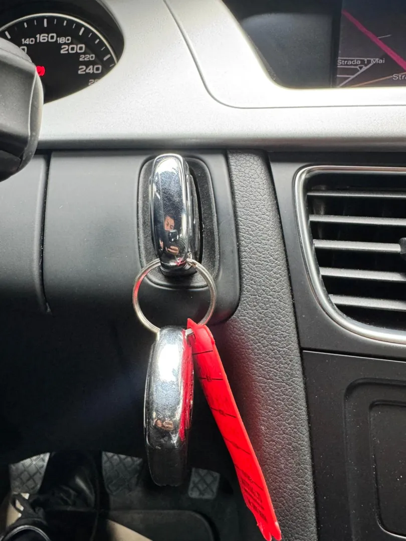 Cumpara/ Vinde online Audi A4 2011 SH, la cel mai bun pret pentru tine!