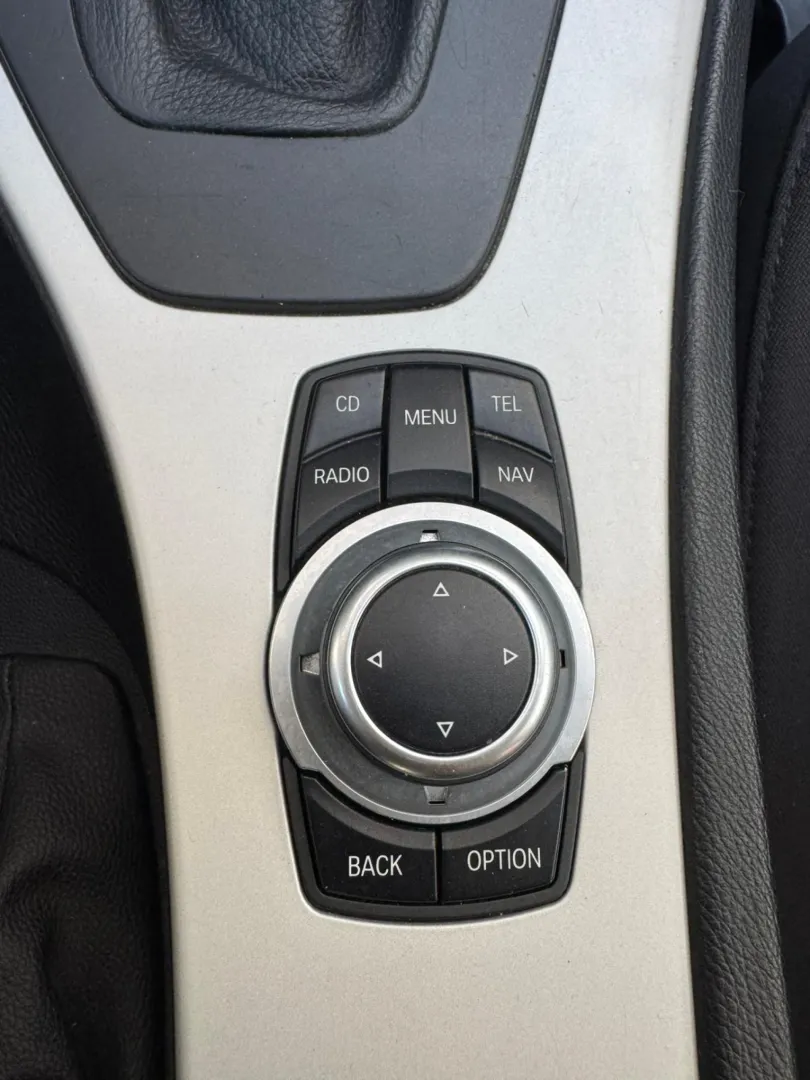 Cumpara/ Vinde online BMW 3 Series 2009 SH, la cel mai bun pret pentru tine!