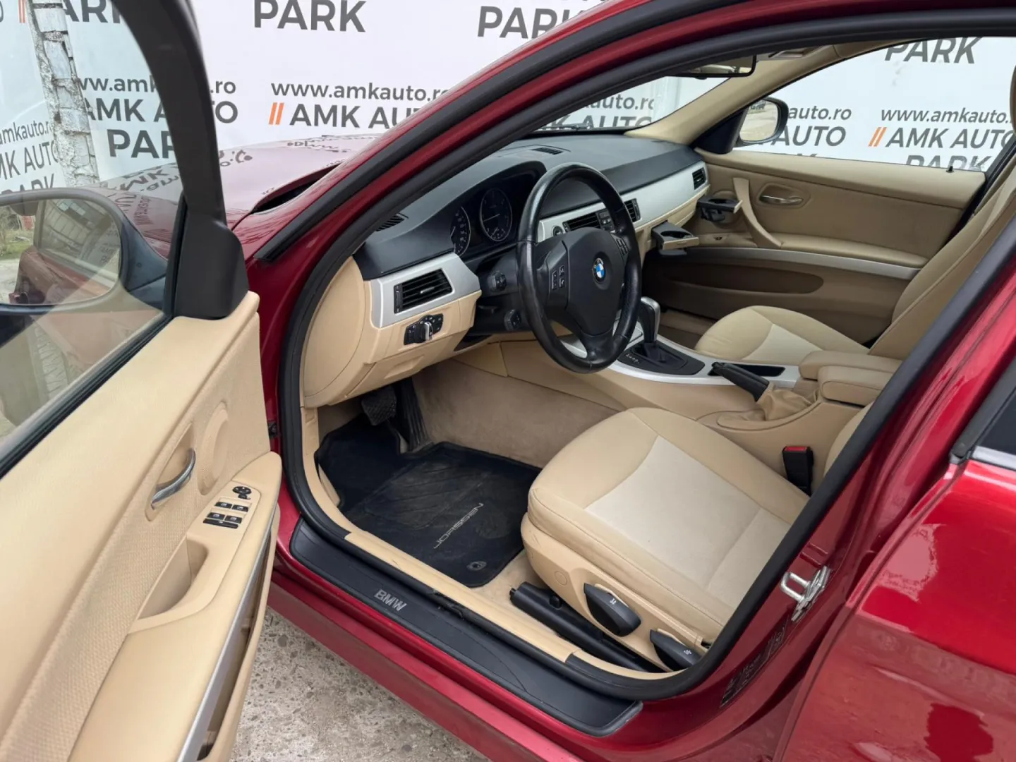 Cumpara/ Vinde online BMW 3 Series 2011 SH, la cel mai bun pret pentru tine!