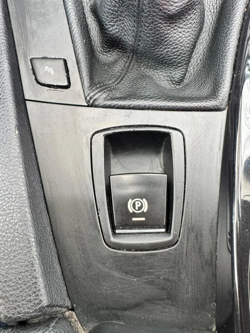 Cumpara/ Vinde online BMW 5 Series 2010 SH, la cel mai bun pret pentru tine!