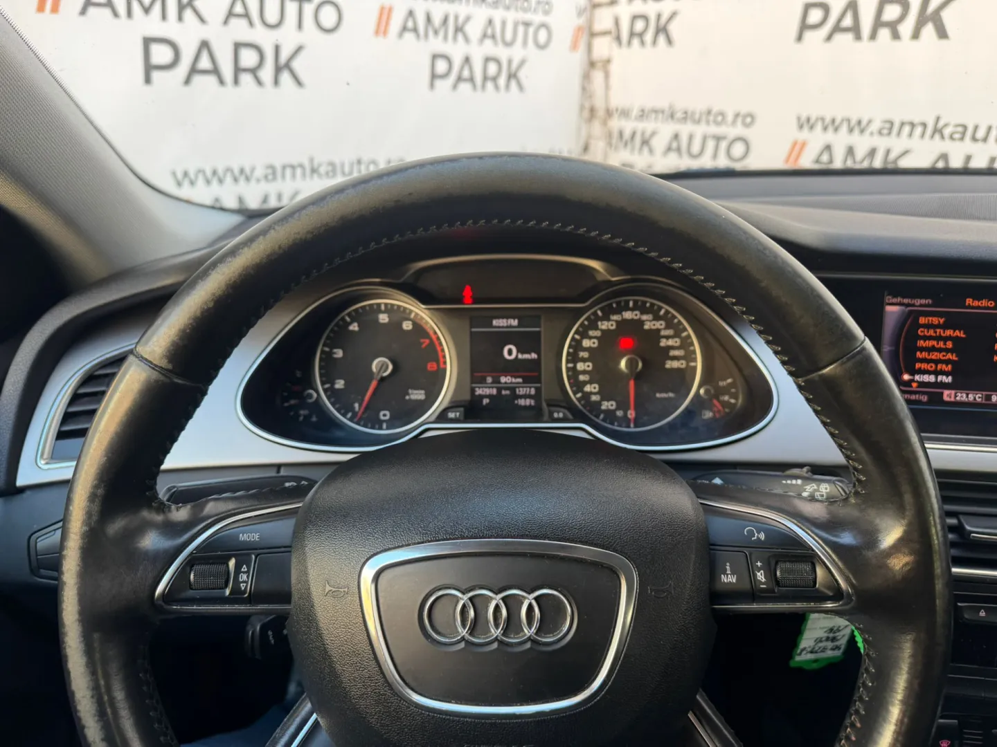 Cumpara/ Vinde online Audi A4 2012 SH, la cel mai bun pret pentru tine!