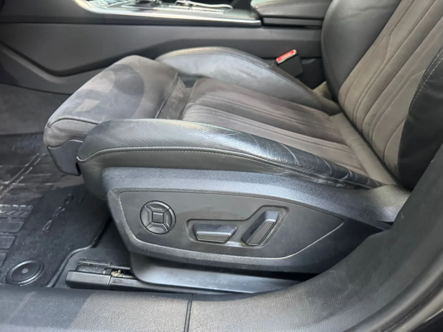 Cumpara/ Vinde online Audi A6 2019 SH, la cel mai bun pret pentru tine!