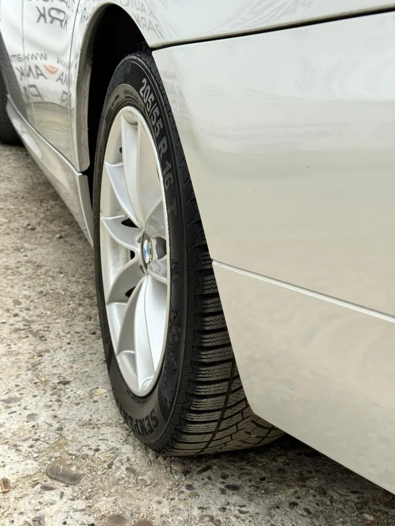 Cumpara/ Vinde online BMW 3 Series 2009 SH, la cel mai bun pret pentru tine!