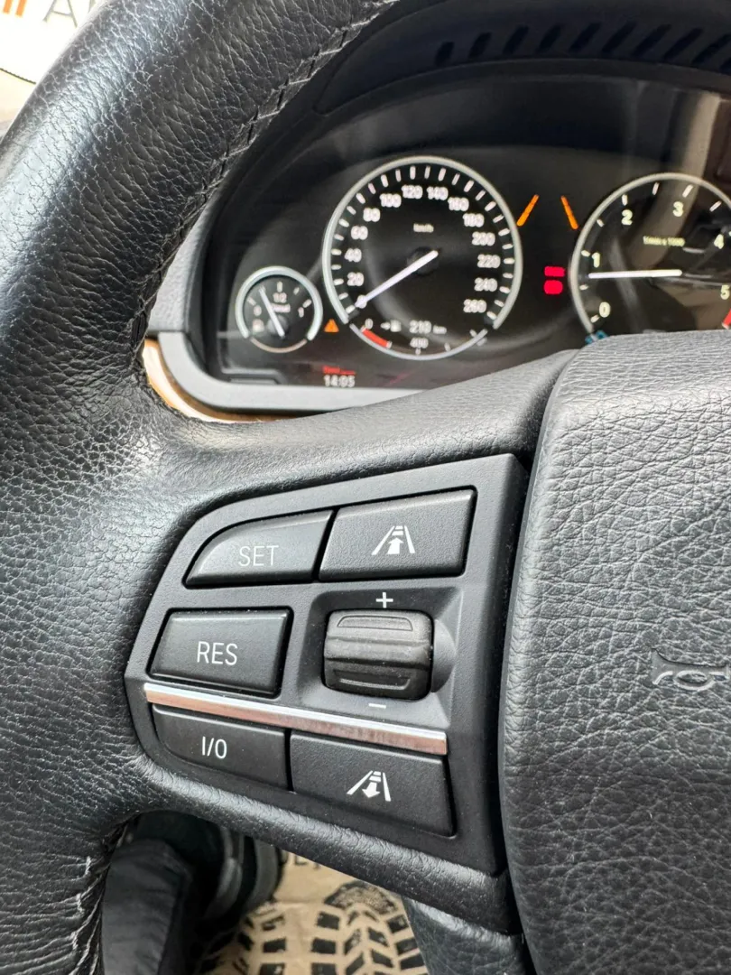 Cumpara/ Vinde online BMW 7 Series 2010 SH, la cel mai bun pret pentru tine!
