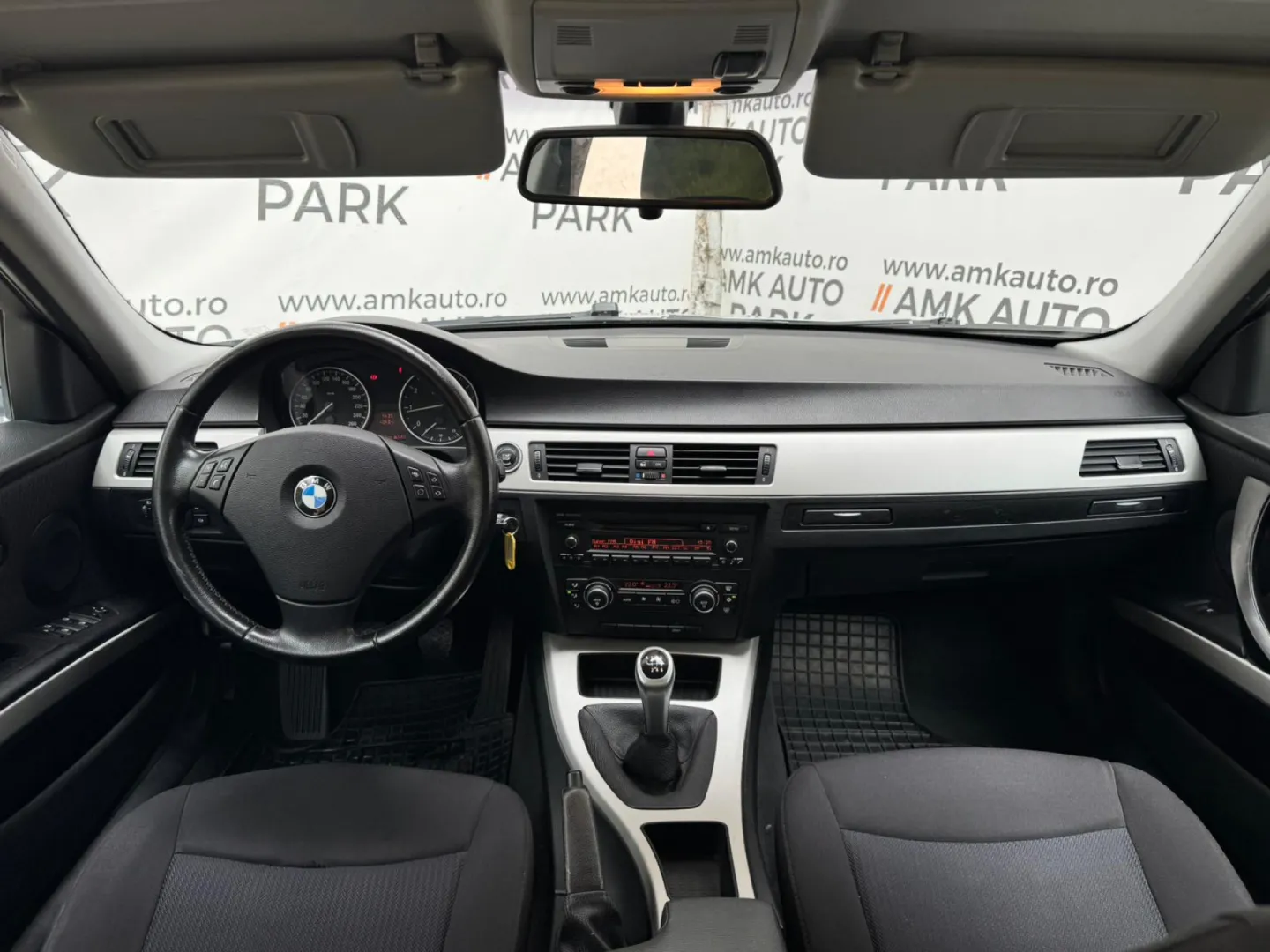 Cumpara/ Vinde online BMW 3 Series 2009 SH, la cel mai bun pret pentru tine!