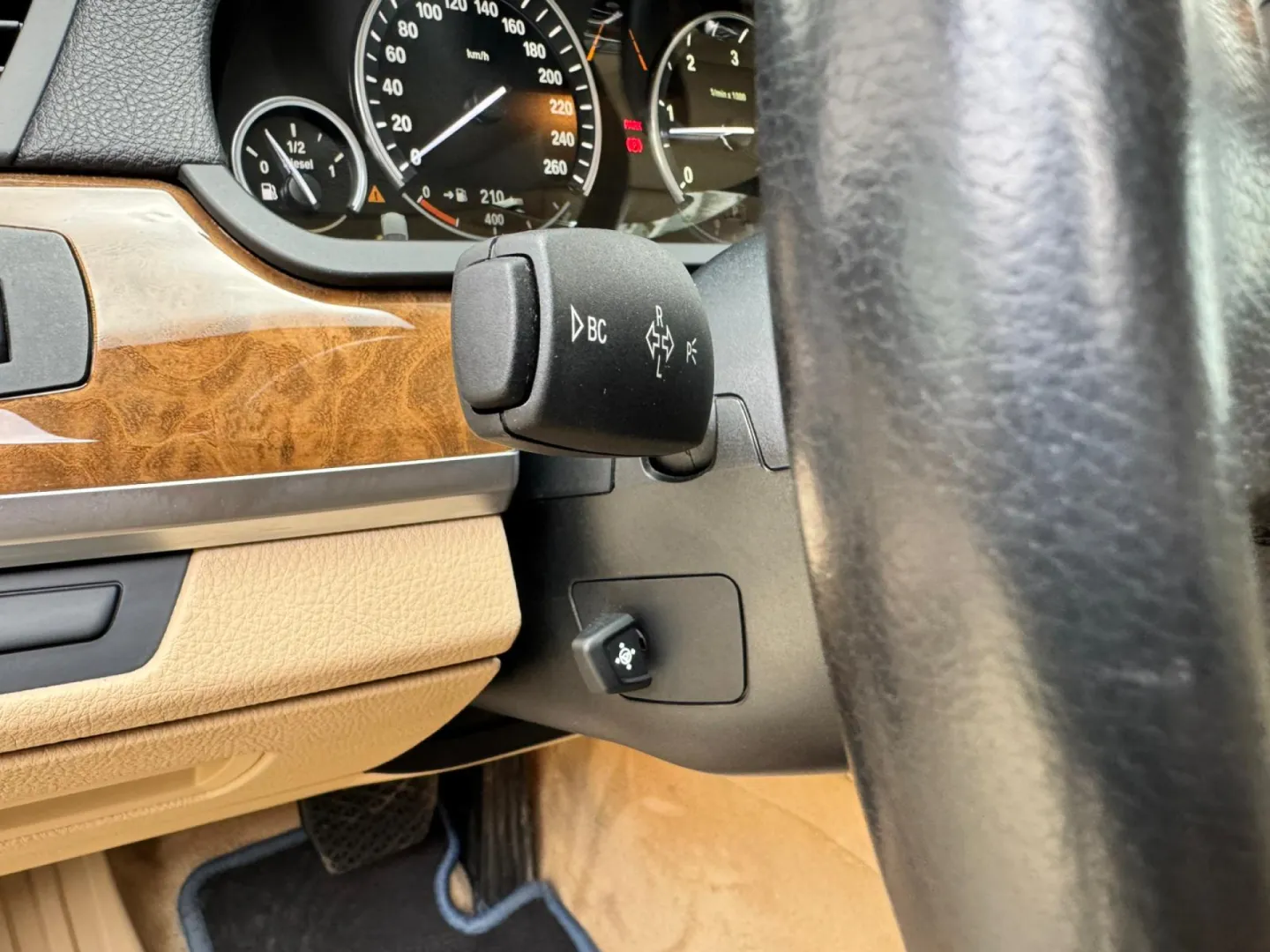 Cumpara/ Vinde online BMW 7 Series 2010 SH, la cel mai bun pret pentru tine!
