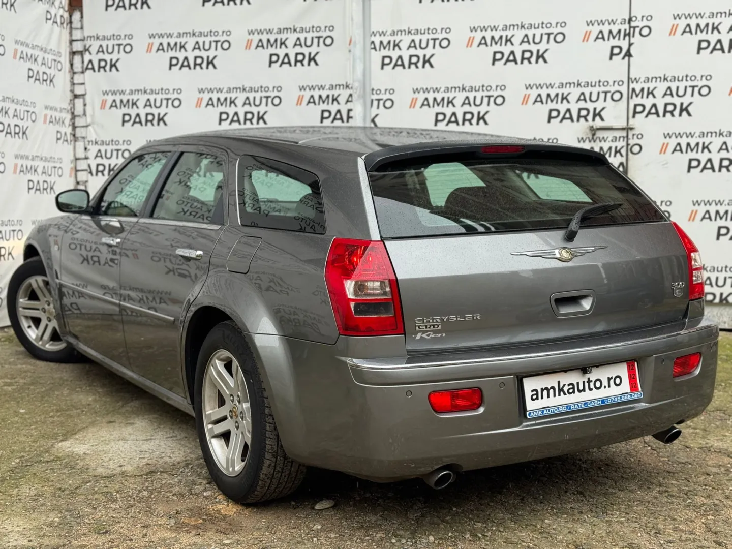 Cumpara/ Vinde online Chrysler 300C 2006 SH, la cel mai bun pret pentru tine!