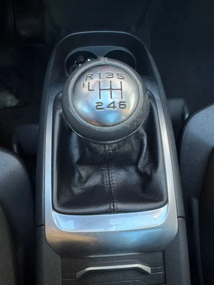 Cumpara/ Vinde online Citroen C4 2014 SH, la cel mai bun pret pentru tine!
