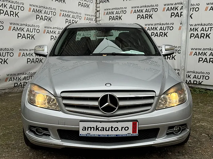 Cumpără / Vinde Mercedes-Benz C-Class 2008 SH, la cel mai bun pret pentru tine!