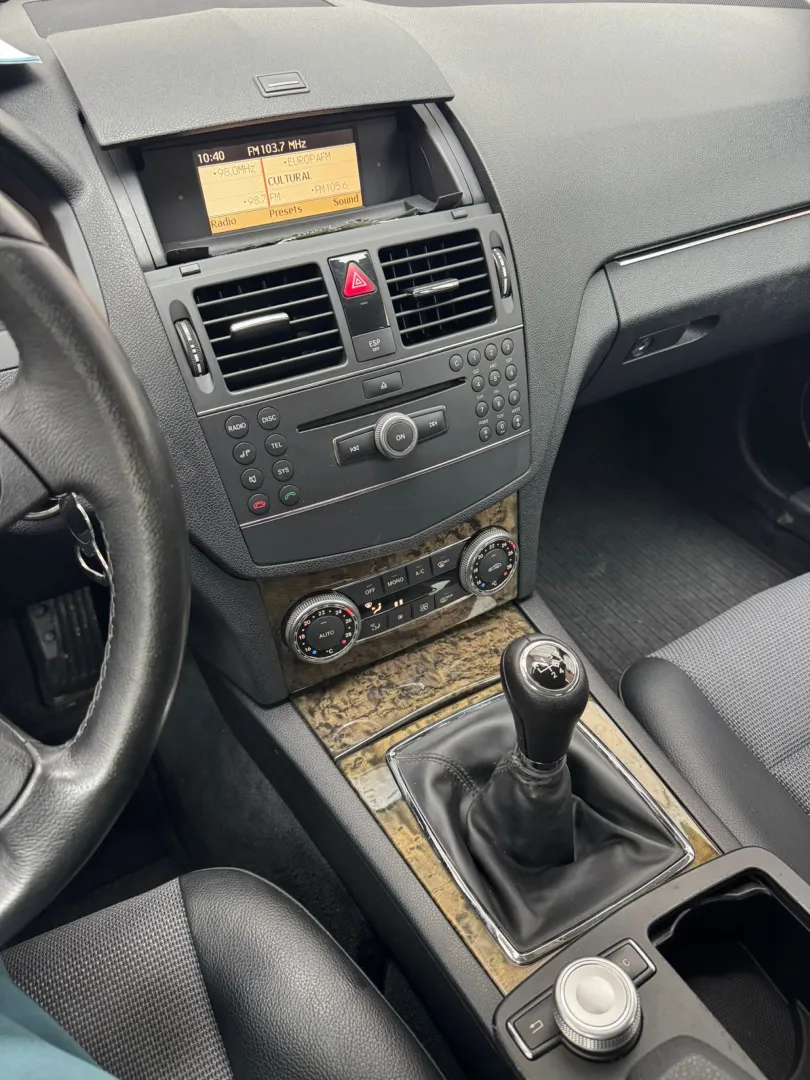 Cumpara/ Vinde online Mercedes-Benz C-Class 2008 SH, la cel mai bun pret pentru tine!