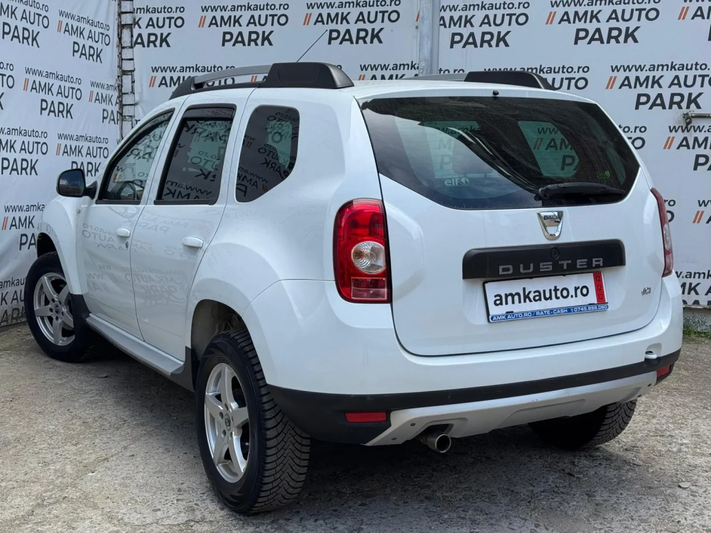 Cumpara/ Vinde online Dacia Duster 2011 SH, la cel mai bun pret pentru tine!