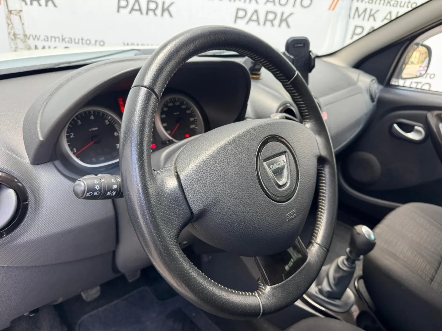 Cumpara/ Vinde online Dacia Duster 2011 SH, la cel mai bun pret pentru tine!