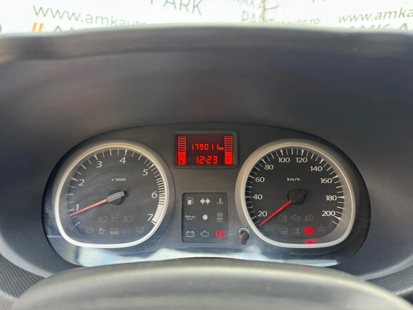 Cumpara/ Vinde online Dacia Duster 2011 SH, la cel mai bun pret pentru tine!