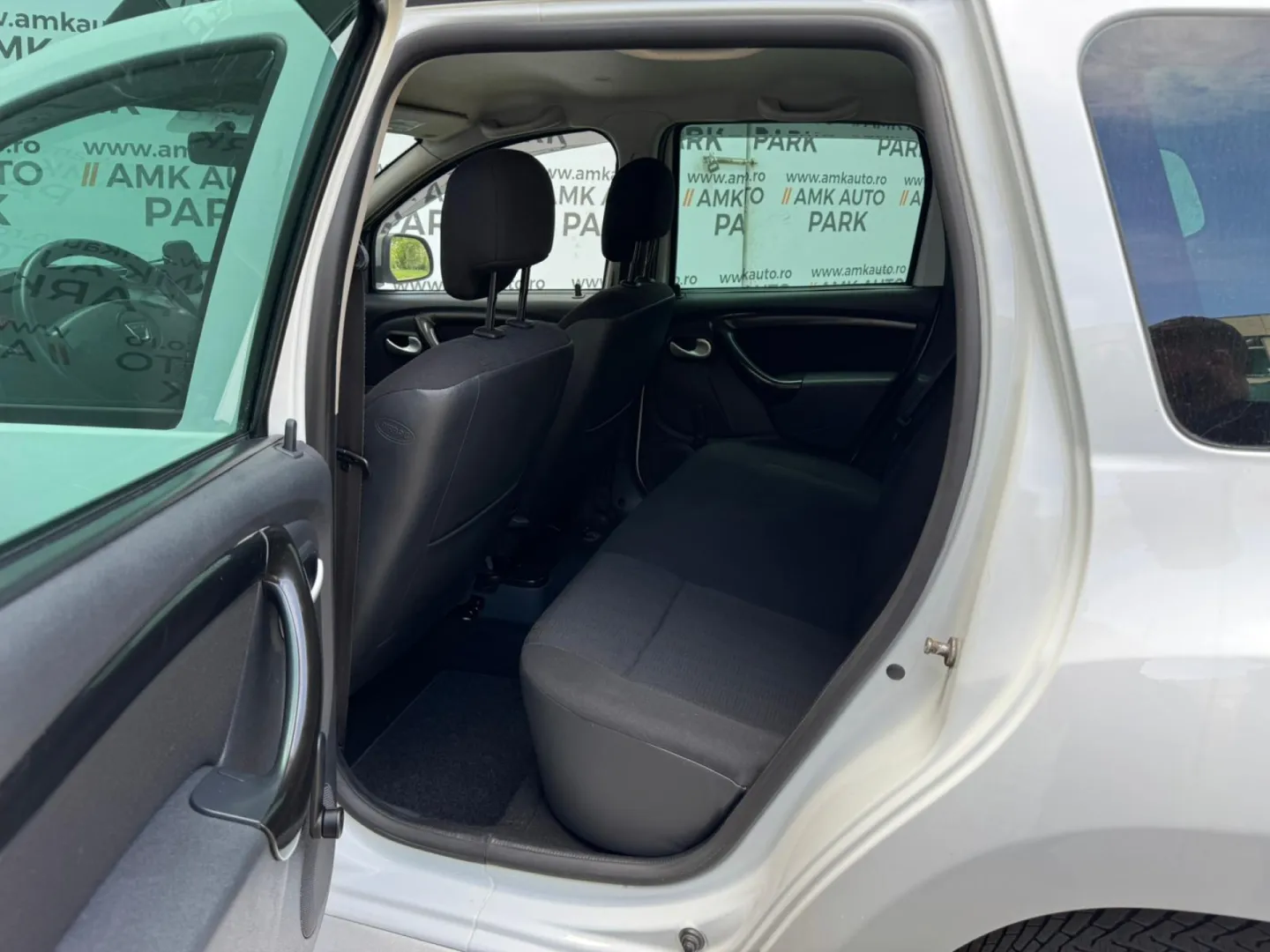 Cumpara/ Vinde online Dacia Duster 2011 SH, la cel mai bun pret pentru tine!